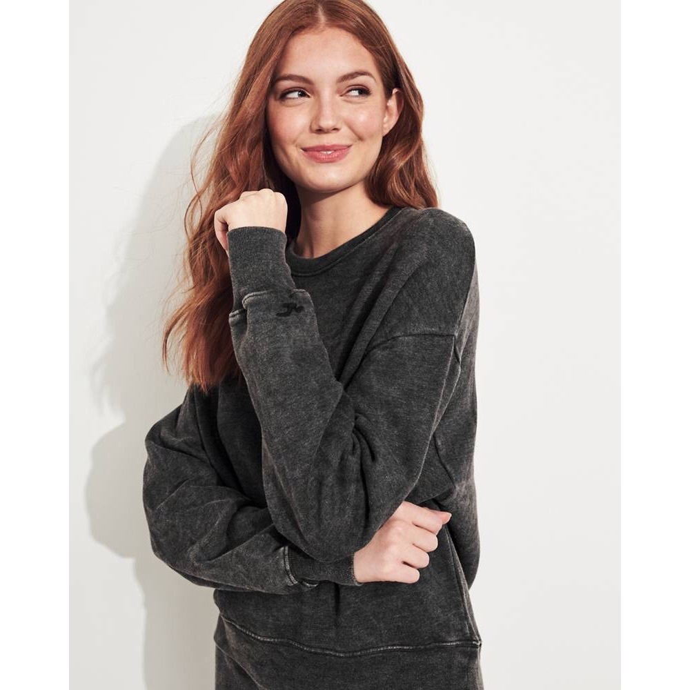Hollister Crewneck Sweatshirt